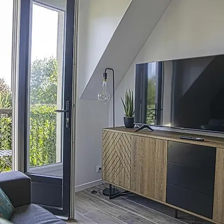 Cosy, 500m Pole International Du Cheval Apartment *